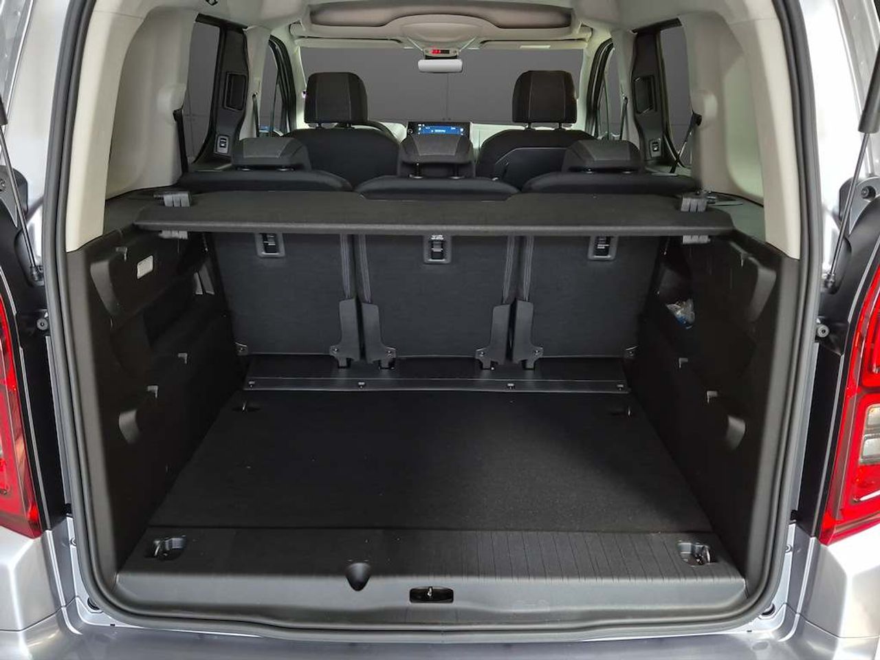 Opel Combo 100 Cv 1.5 Td S/S MT6 €6.4 - Foto 13