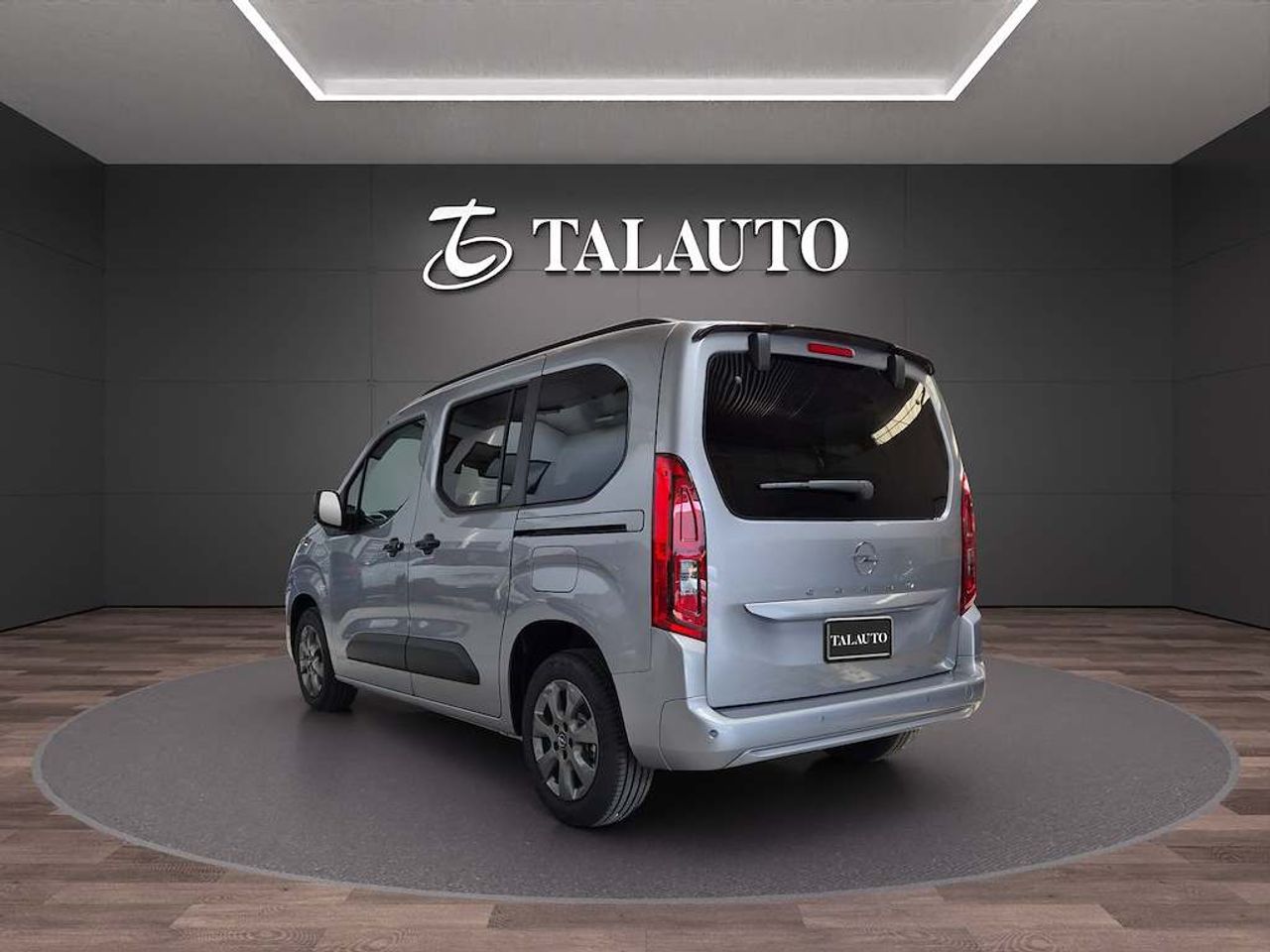 Opel Combo 100 Cv 1.5 Td S/S MT6 €6.4 - Foto 4
