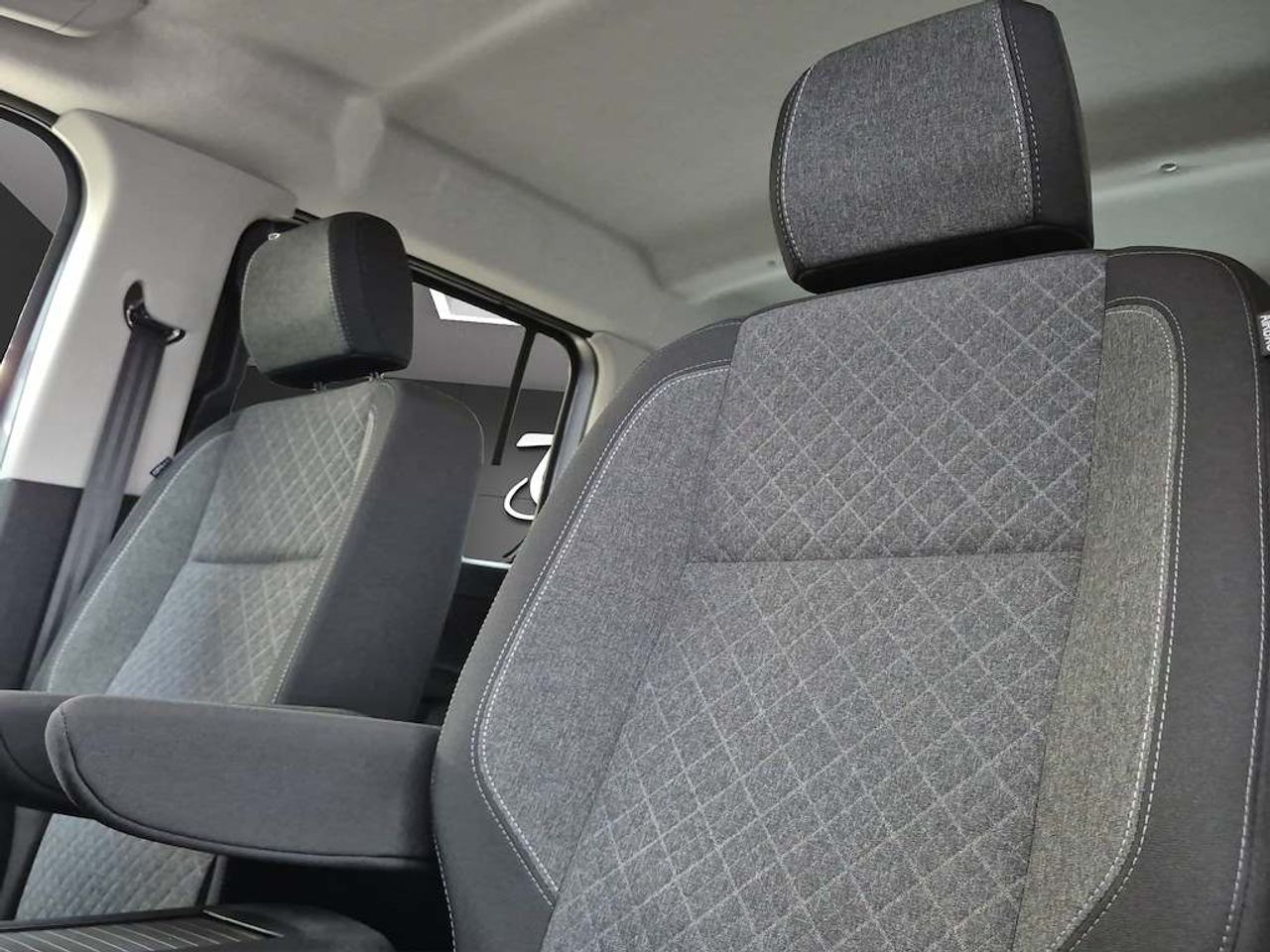Opel Combo 100 Cv 1.5 Td S/S MT6 €6.4 - Foto 15