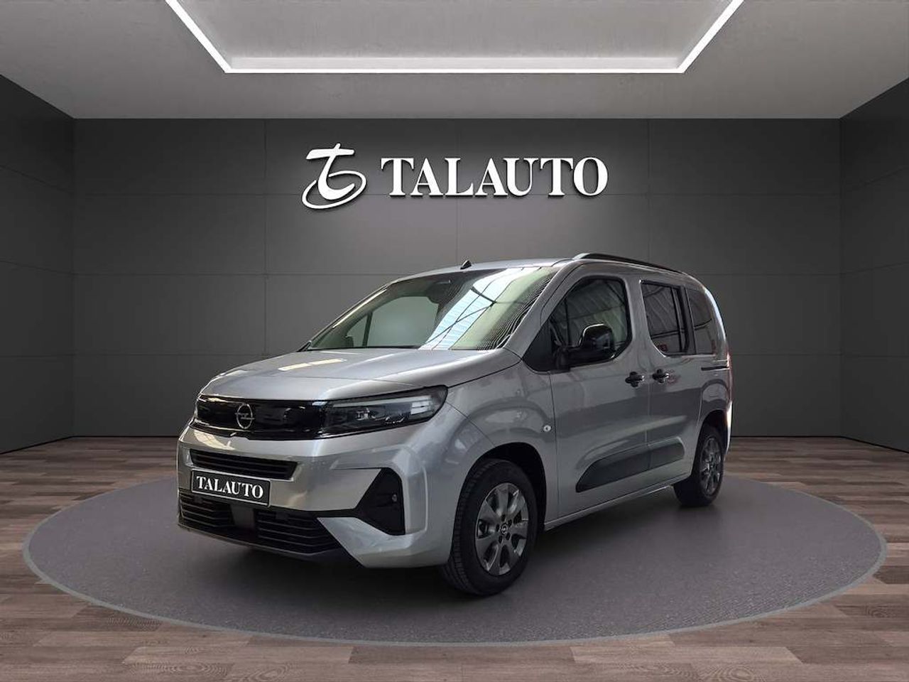 Opel Combo 100 Cv 1.5 Td S/S MT6 €6.4 - Foto 2