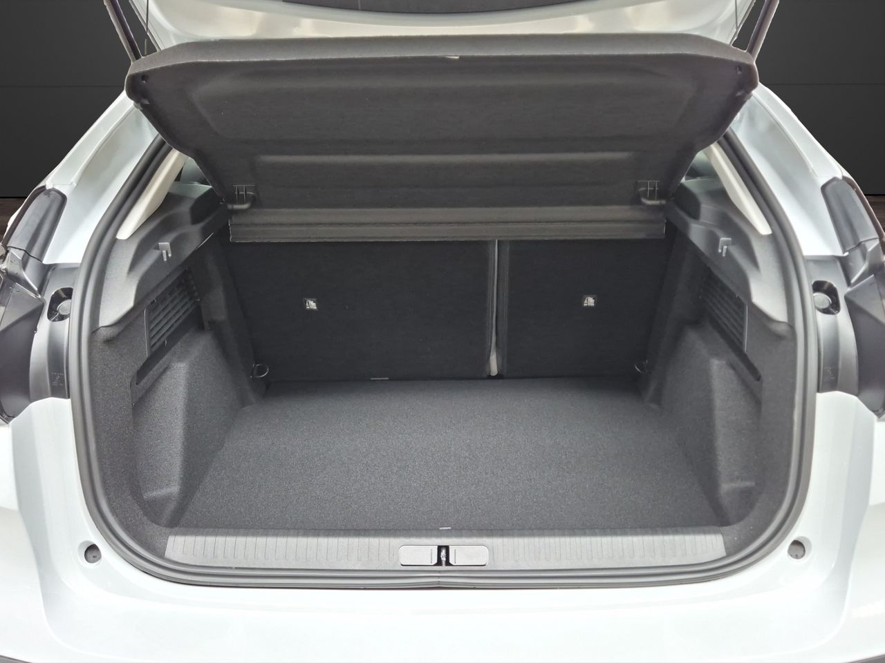 Citroën ë-C4 ë-C4 eléctrico 115kW 54kWh Max - Foto 16