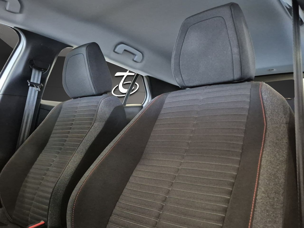 Peugeot 2008 Active Pack BlueHDI 81kW (110CV) - Foto 15
