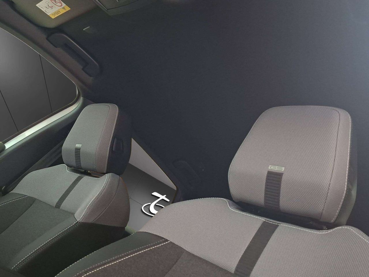 Opel Grandland 1.6T Plug-in Hybrid eDCT7 S/S GS - Foto 15
