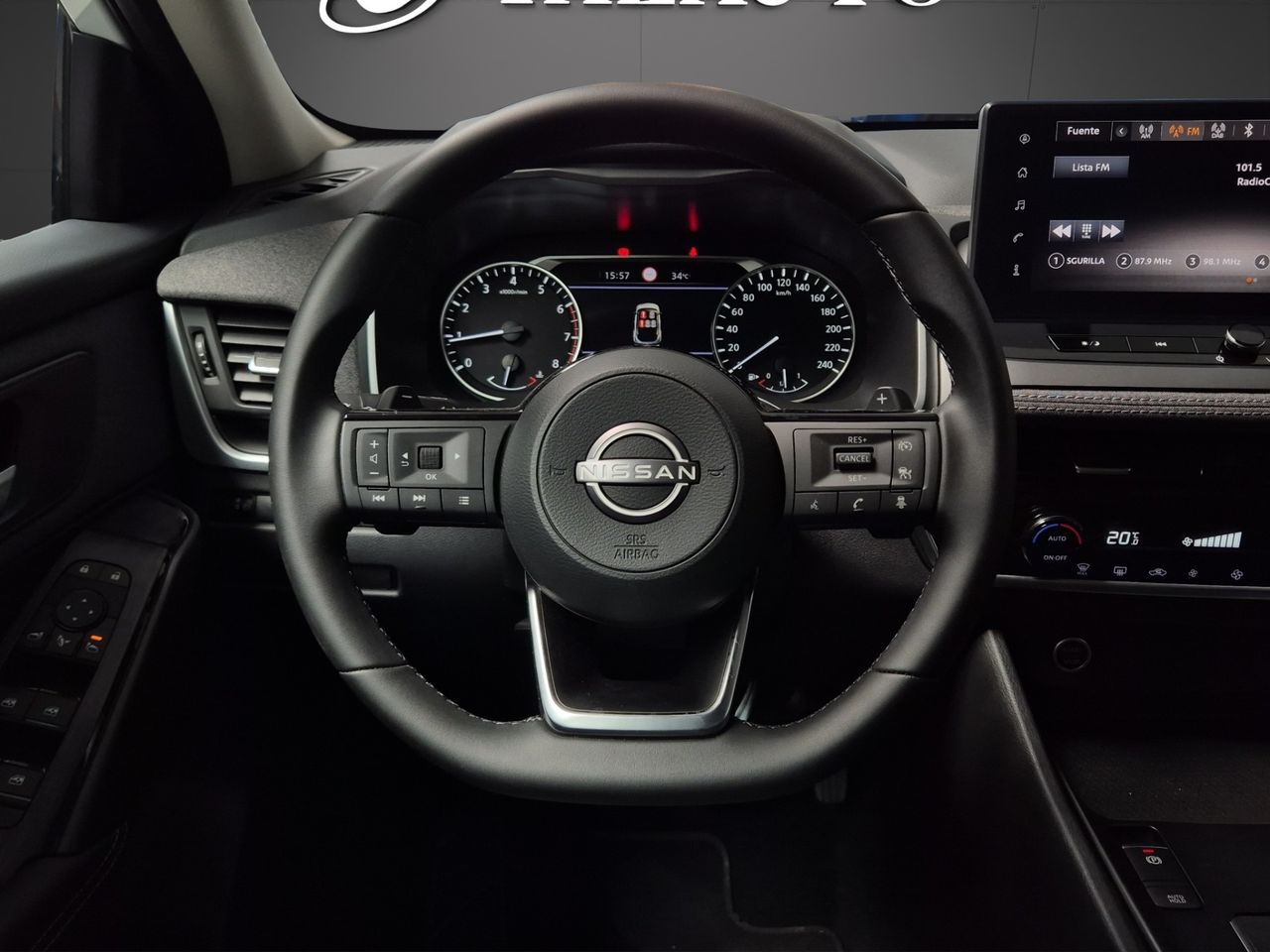 Nissan Qashqai DIG-T 117kW (158CV) mHEV CVT Acenta - Foto 17