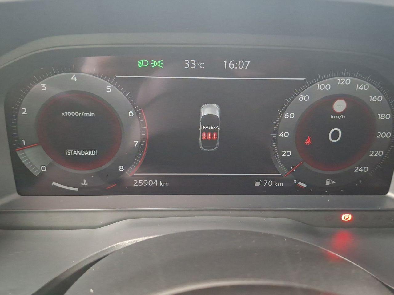 Nissan Qashqai DIG-T 116kW (158CV) mHEV 4x2 Tekna+ - Foto 15