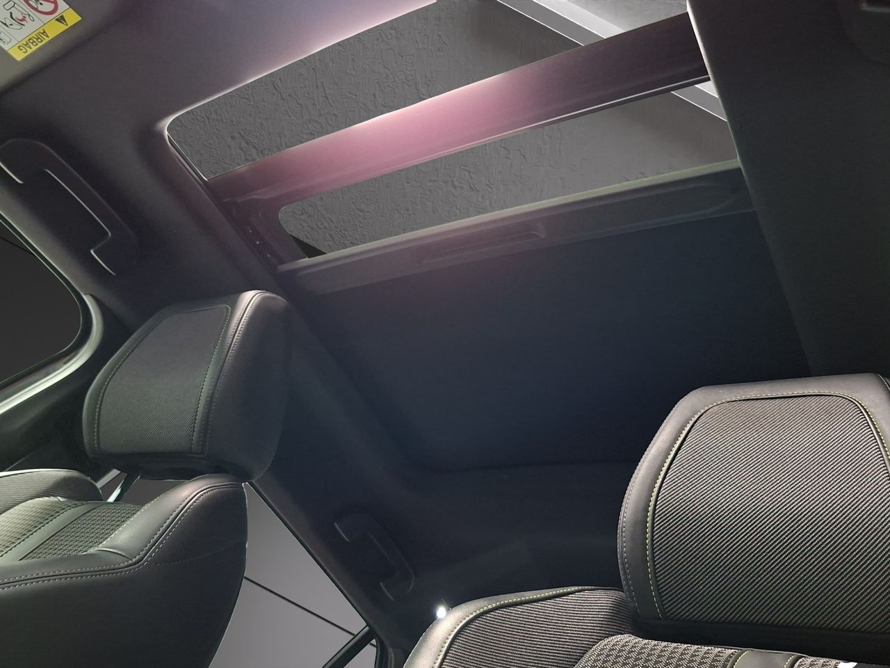 Peugeot 2008 GT BlueHDI 130 S&S EAT8 - Foto 18