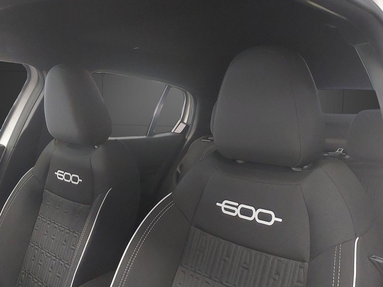Fiat 600 Street 1.2 74kW (100CV) MT6 - Foto 15