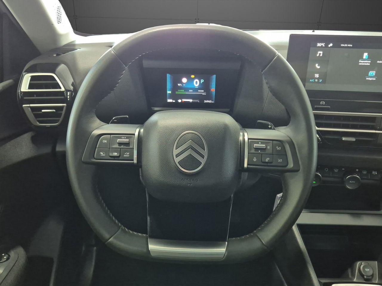 Citroën C4 Hybrid 136 e-DCS6 Plus - Foto 15