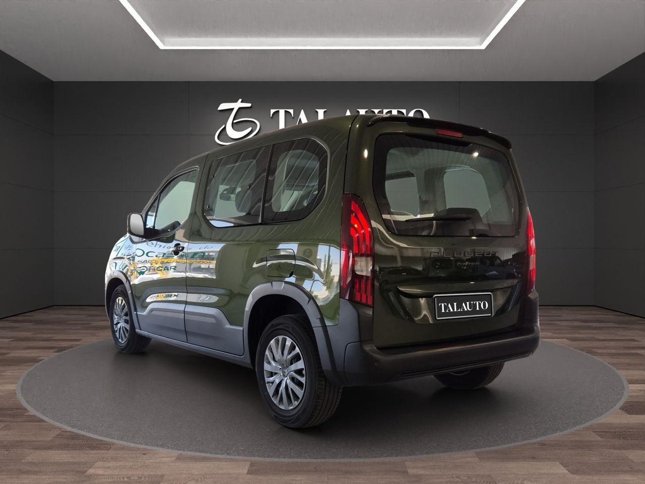 Peugeot Rifter Allure BlueHDi 100 S&S 6 Vel. MAN Long - Foto 4