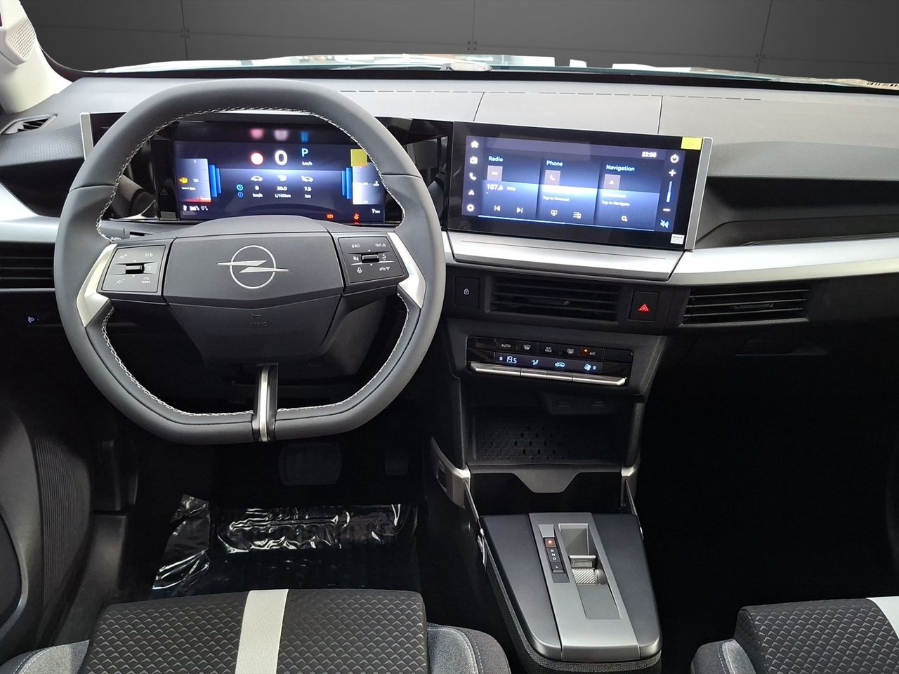 Opel Frontera 1.2T XHT Hybrid eDCT6 81kW GS - Foto 17