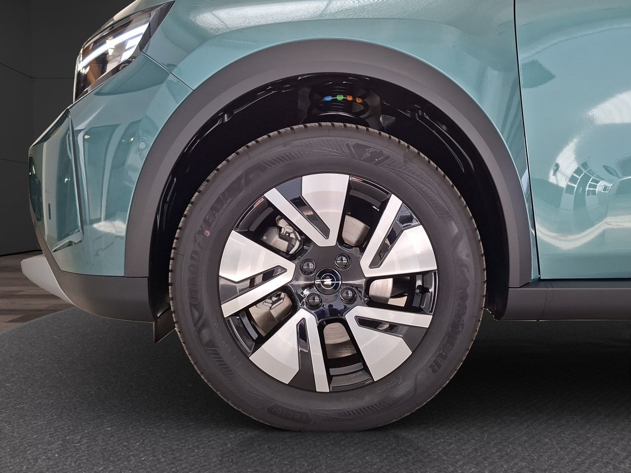 Opel Frontera 1.2T XHT Hybrid eDCT6 81kW GS - Foto 14