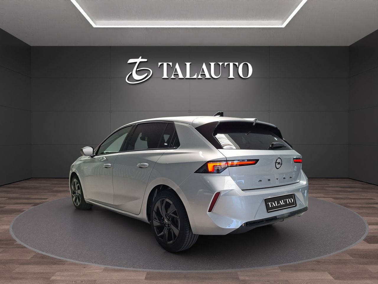Opel Astra 1.2T XHT 96kW (130CV) GS - Foto 4