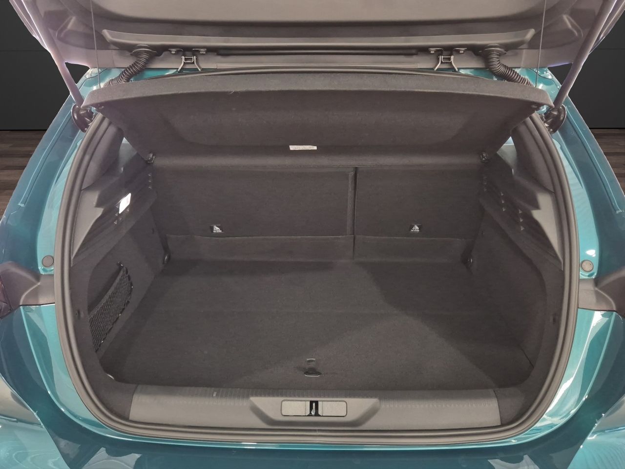 Peugeot 308 5P Allure Hybrid PHEV 195 e-DCT7 - Foto 22