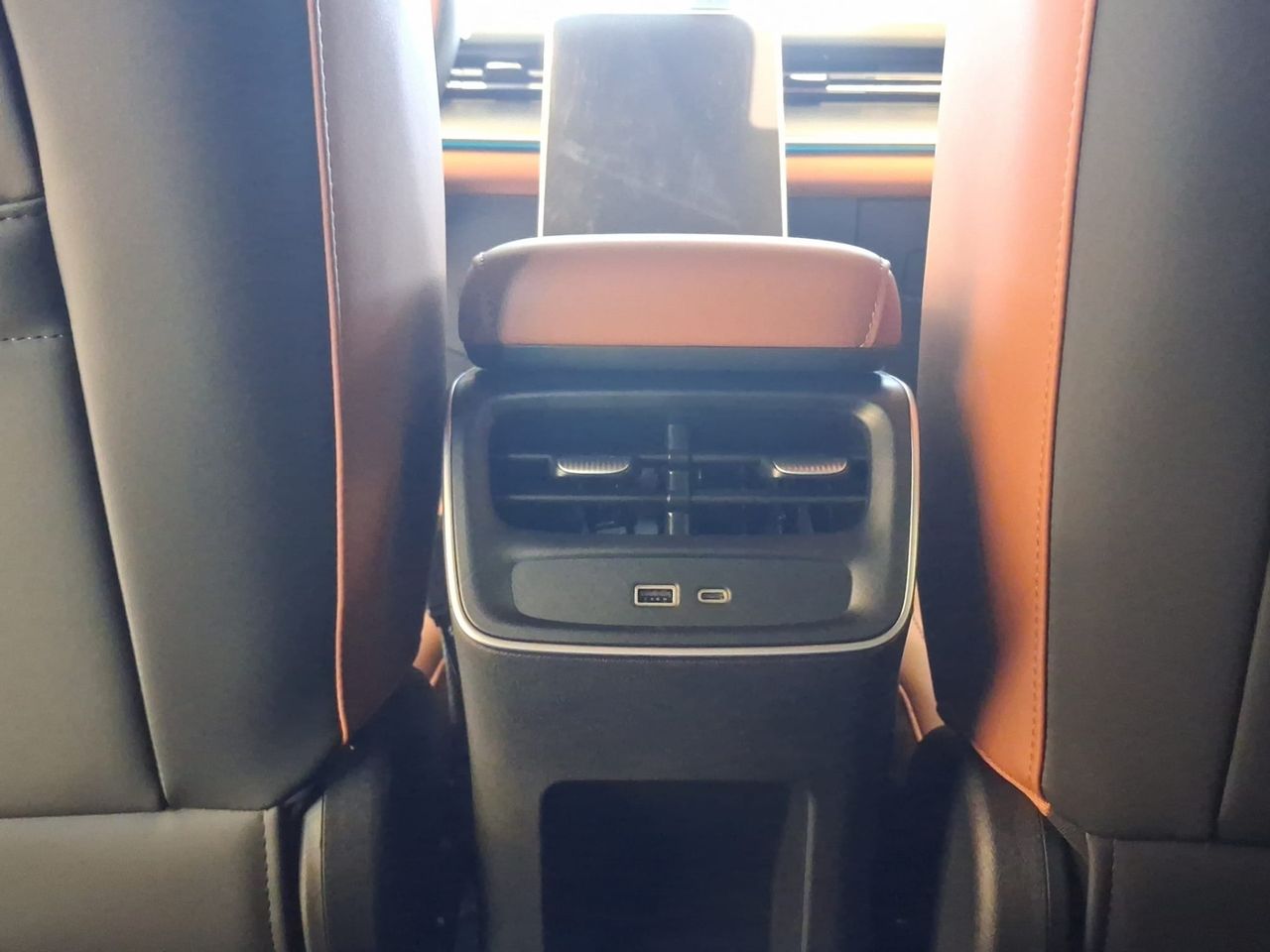 Lepas L8 PHEV Elegance 1.5 TGDI 1DHT 205kW(279CV) - Foto 18