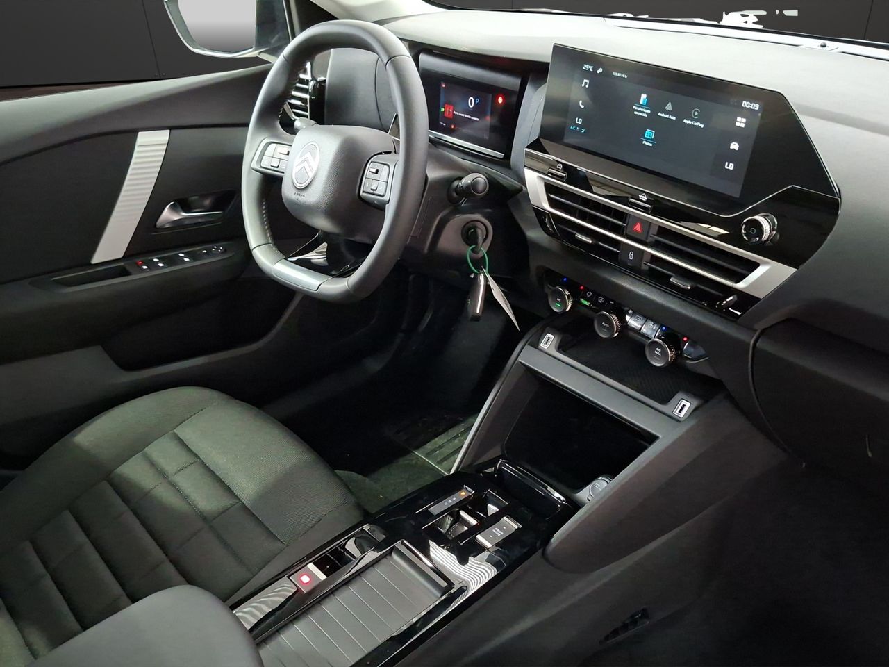 Citroën C4 Hybrid 110 ë-DCS6 Plus - Foto 22