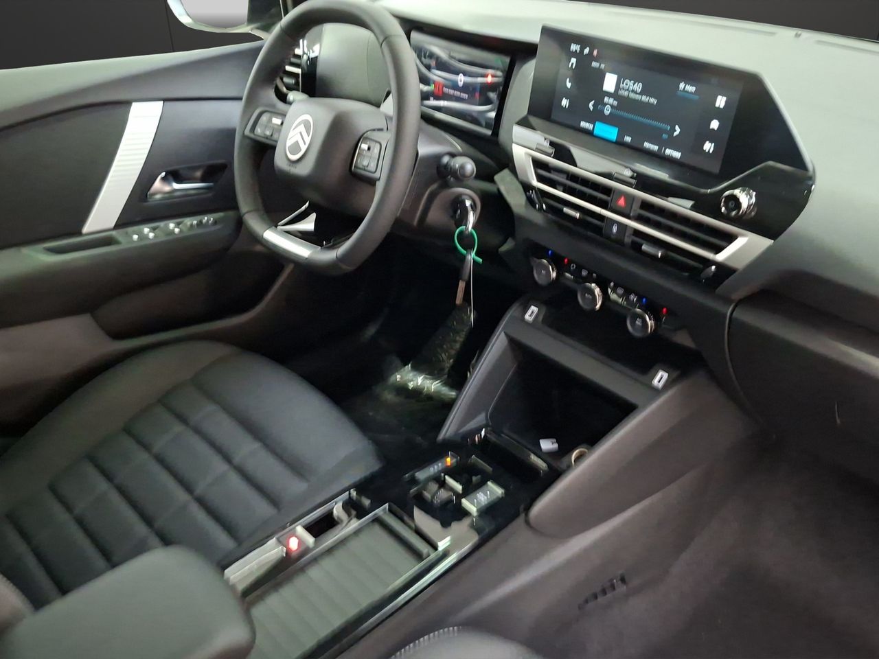 Citroën C4 Hybrid 110 ë-DCS6 Plus - Foto 22