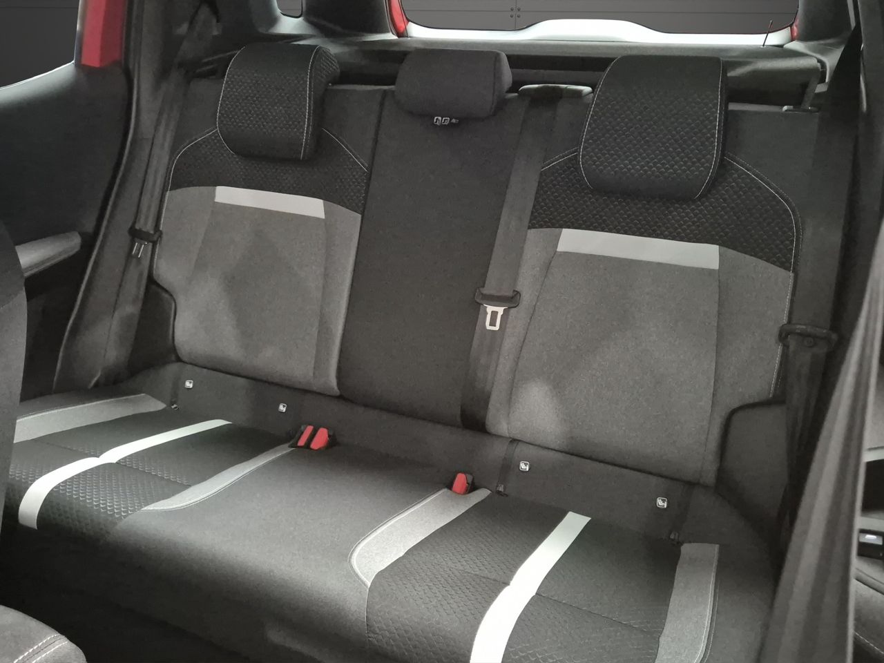 Opel Frontera 1.2T XHT Hybrid eDCT6 81kW GS - Foto 20