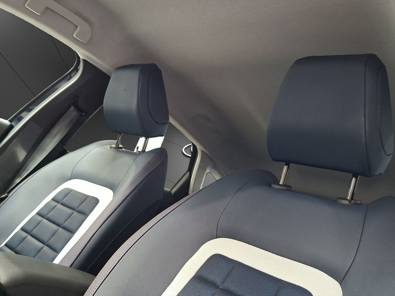 Citroën C4 Hybrid 145 ë-DCS6 Collection - Foto 19