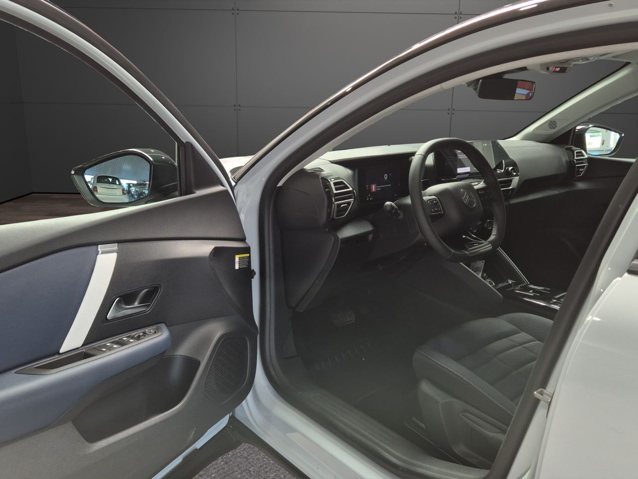 Citroën C4 Hybrid 145 ë-DCS6 Collection - Foto 12