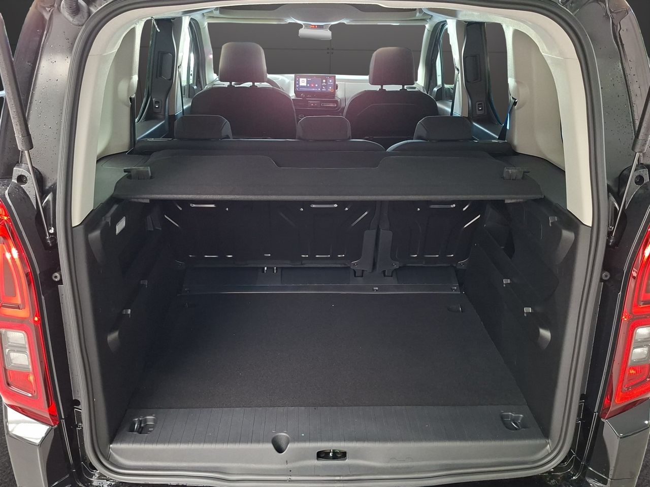 Fiat Doblò 1.5 75kW (100CV) diésel MT6 Talla M - Foto 22