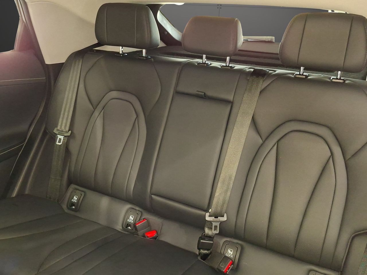 Omoda 5 MY25 - Premium 1.6 TGDI 108kW (145cv) - Foto 14