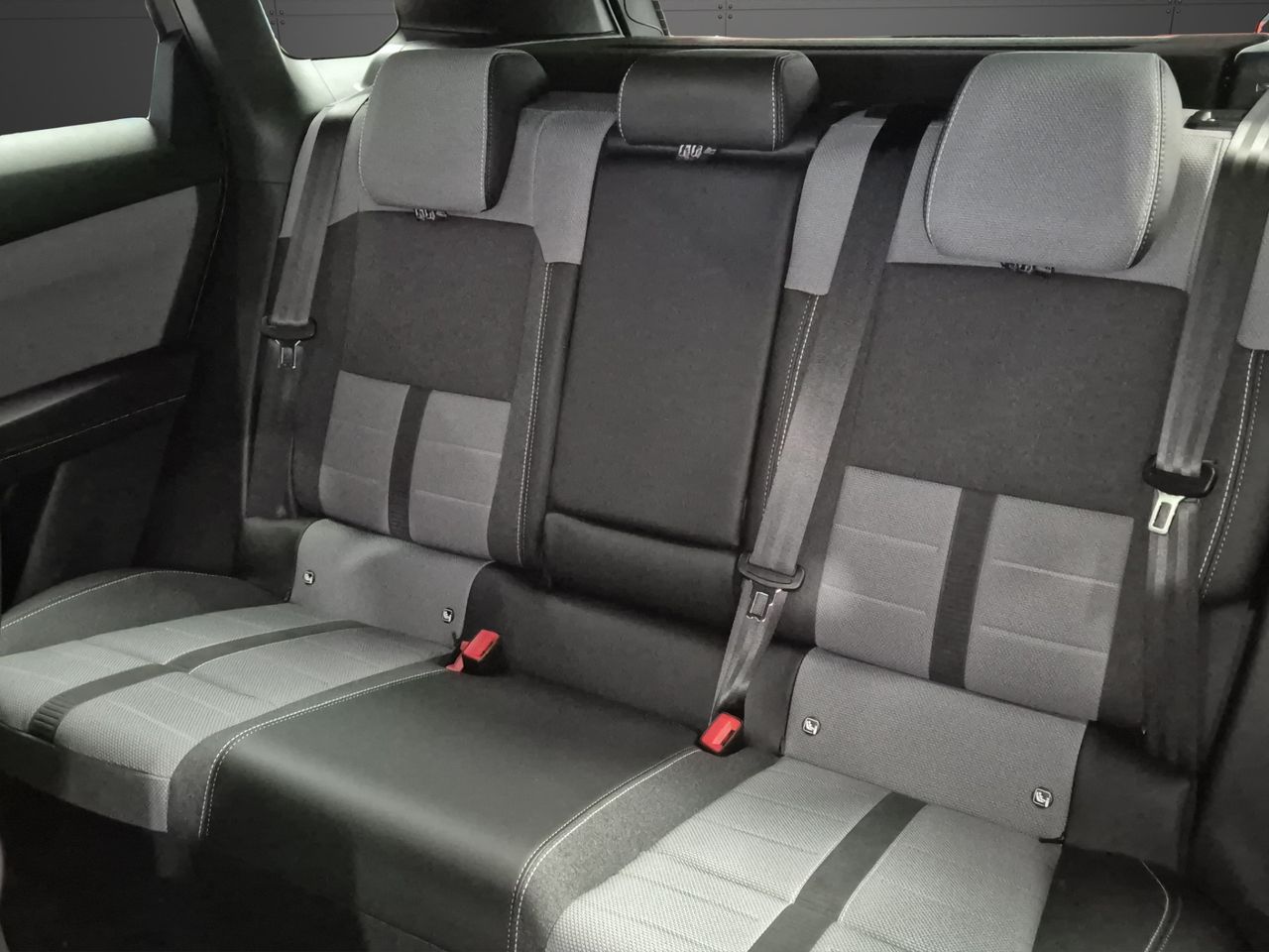 Opel Grandland 1.6T Plug-in Hybrid eDCT7 S/S GS - Foto 16