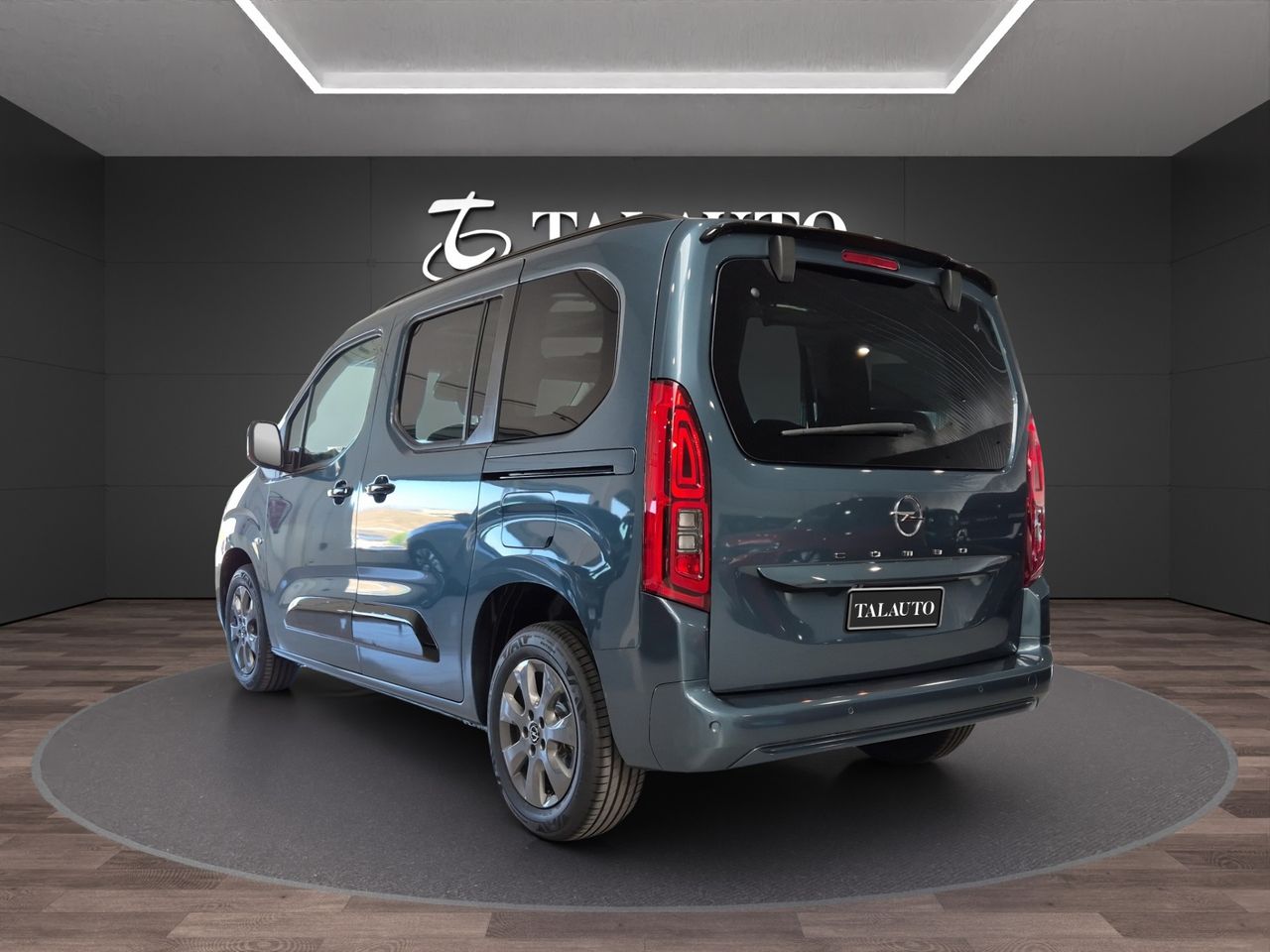 Opel Combo GS 130 Cv 1.5 Td S/S AT8 €6.4 - Foto 4