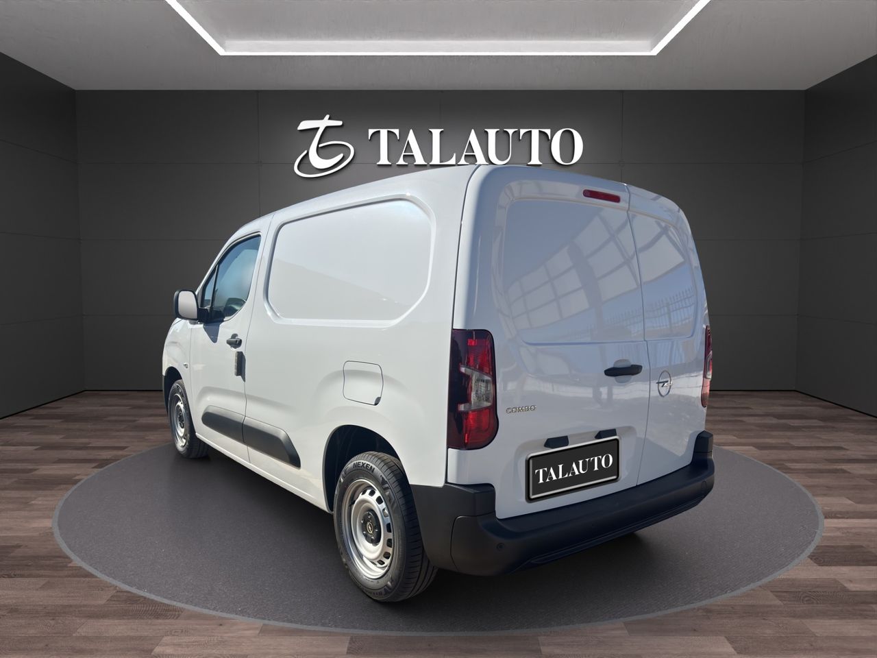 Opel Combo 100 Cv 1.5 Td S/S MT6 €6.4 - Foto 4