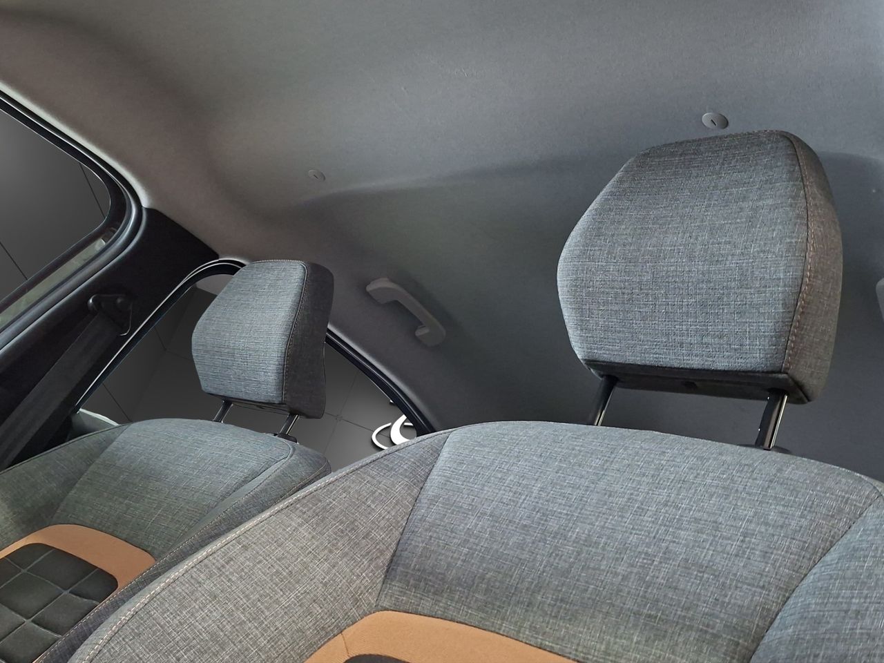 Citroën C3 Aircross Hybrid 145 ë-DCS6 PLUS - Foto 19