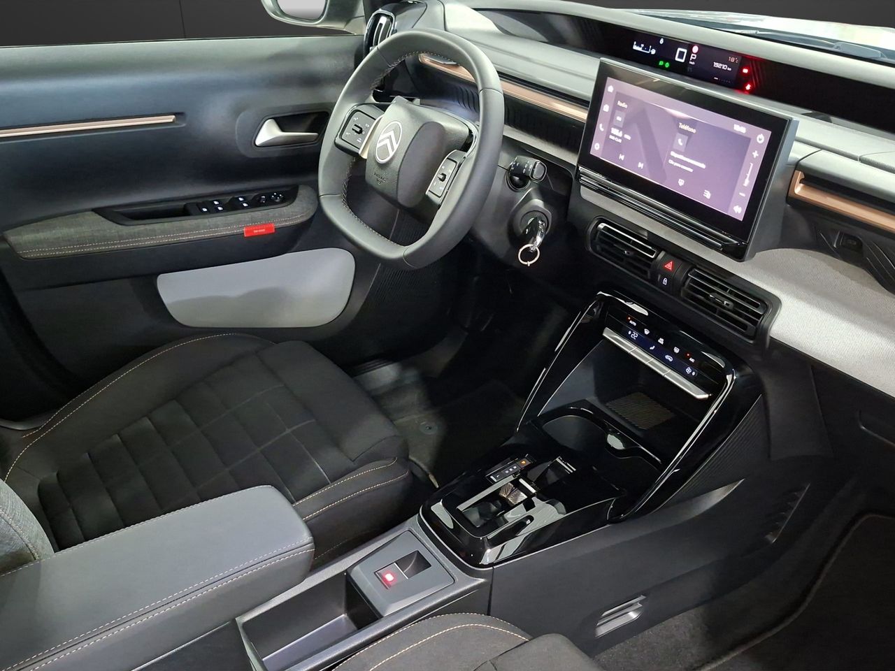 Citroën C3 Aircross Hybrid 145 ë-DCS6 PLUS - Foto 18