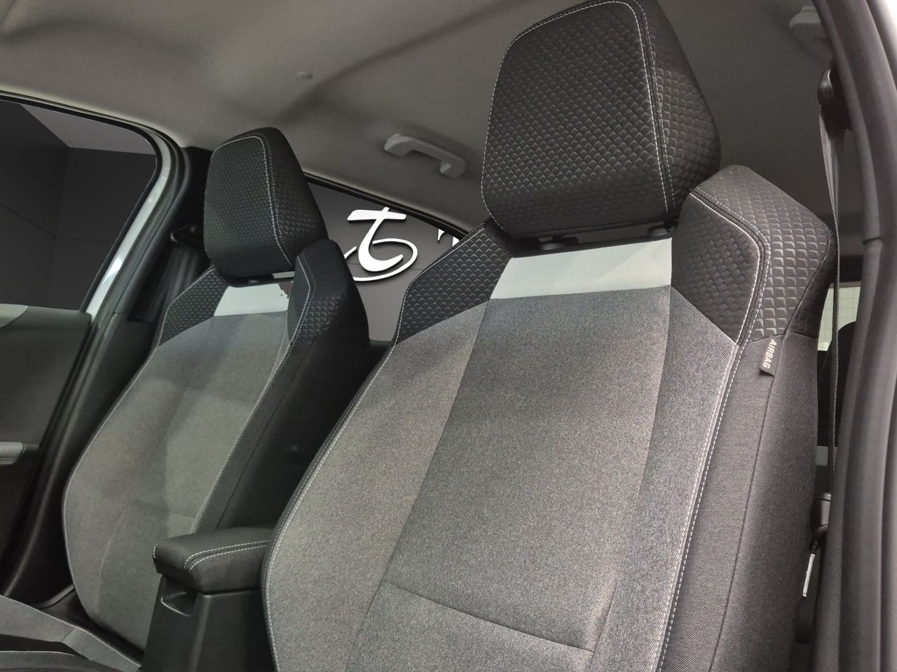 Opel Frontera 1.2T XHT Hybrid eDCT6 81kW GS - Foto 15