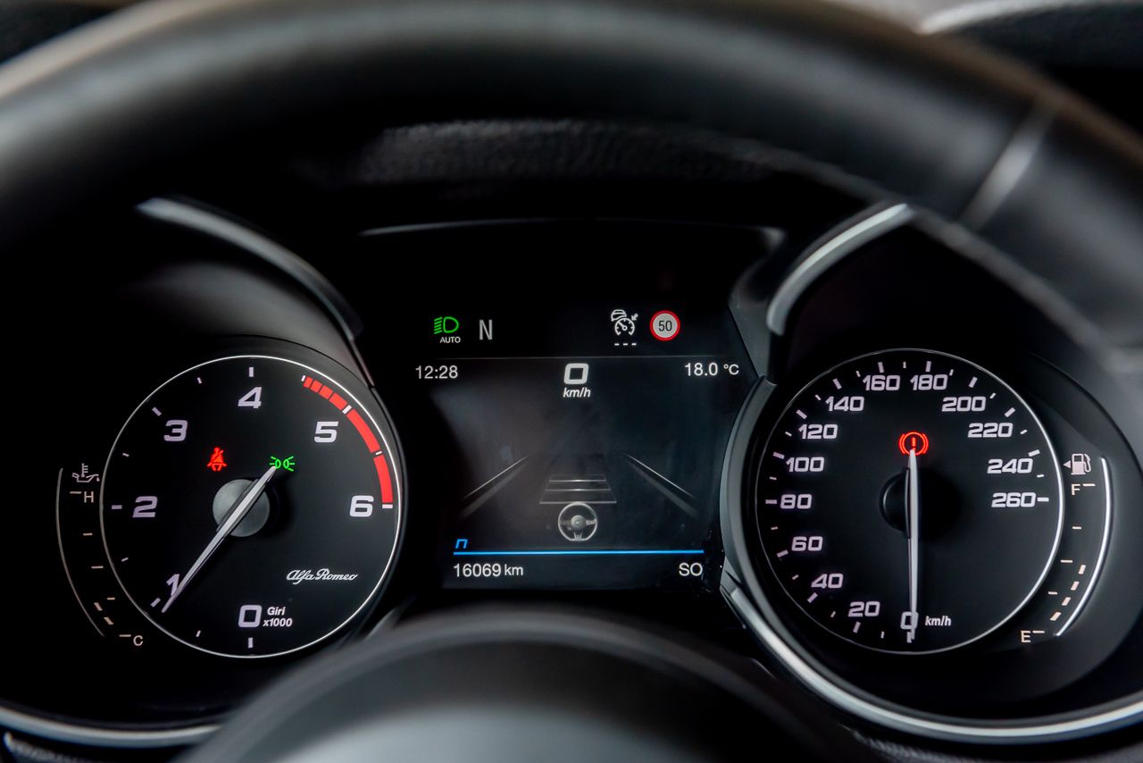 Alfa Romeo Stelvio Q4 SPRINT 2.1 TD 190 CV AT8 5P - Foto 2