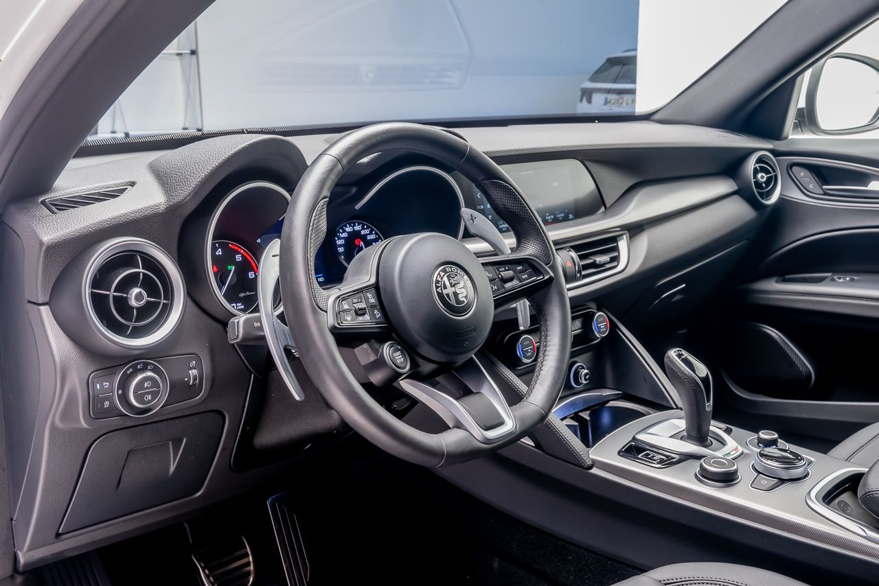 Alfa Romeo Stelvio Q4 SPRINT 2.1 TD 190 CV AT8 5P - Foto 2