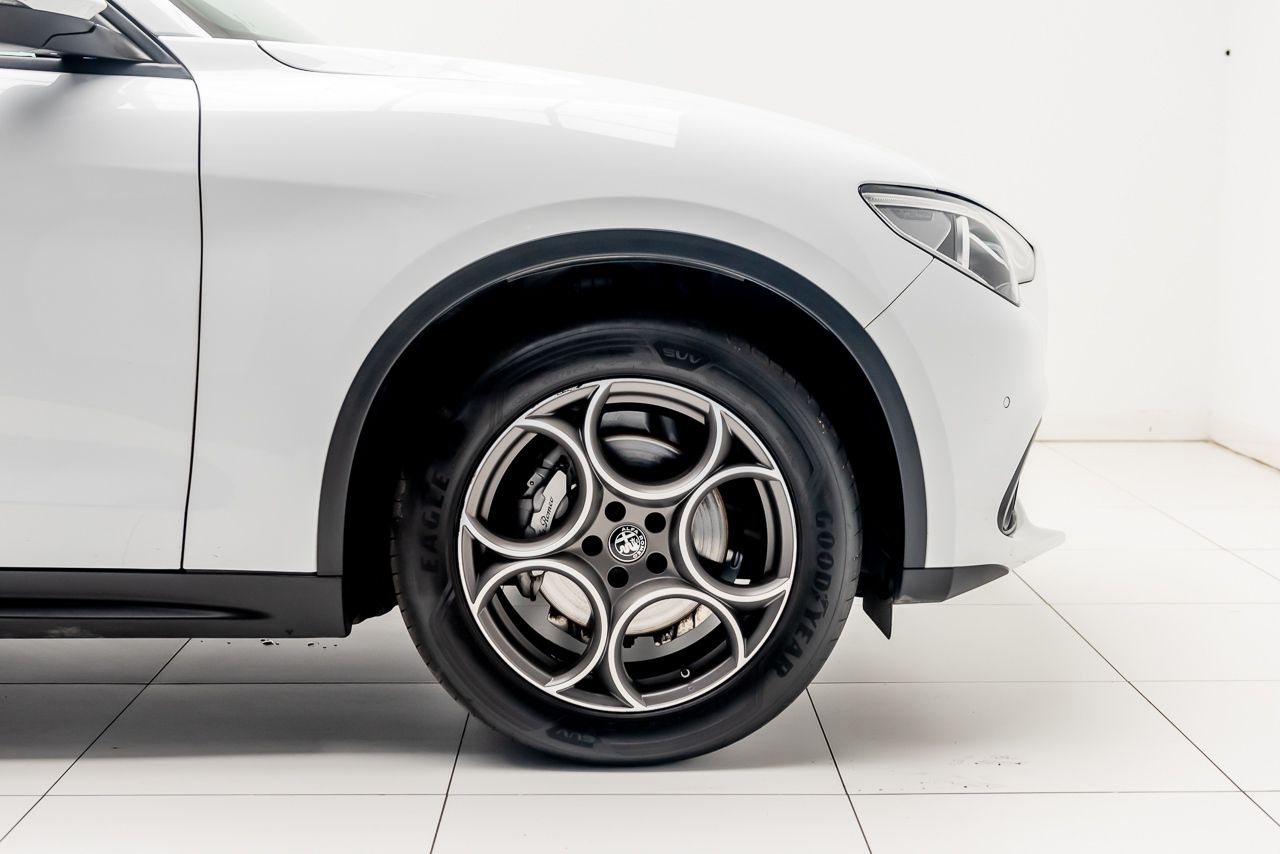 Alfa Romeo Stelvio Q4 SPRINT 2.1 TD 190 CV AT8 5P - Foto 2
