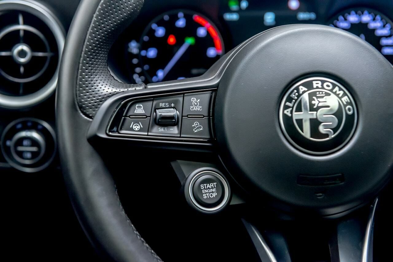 Alfa Romeo Stelvio TI 2.2 D TURBO 210 CV AUTO 4WD 5P - Foto 2