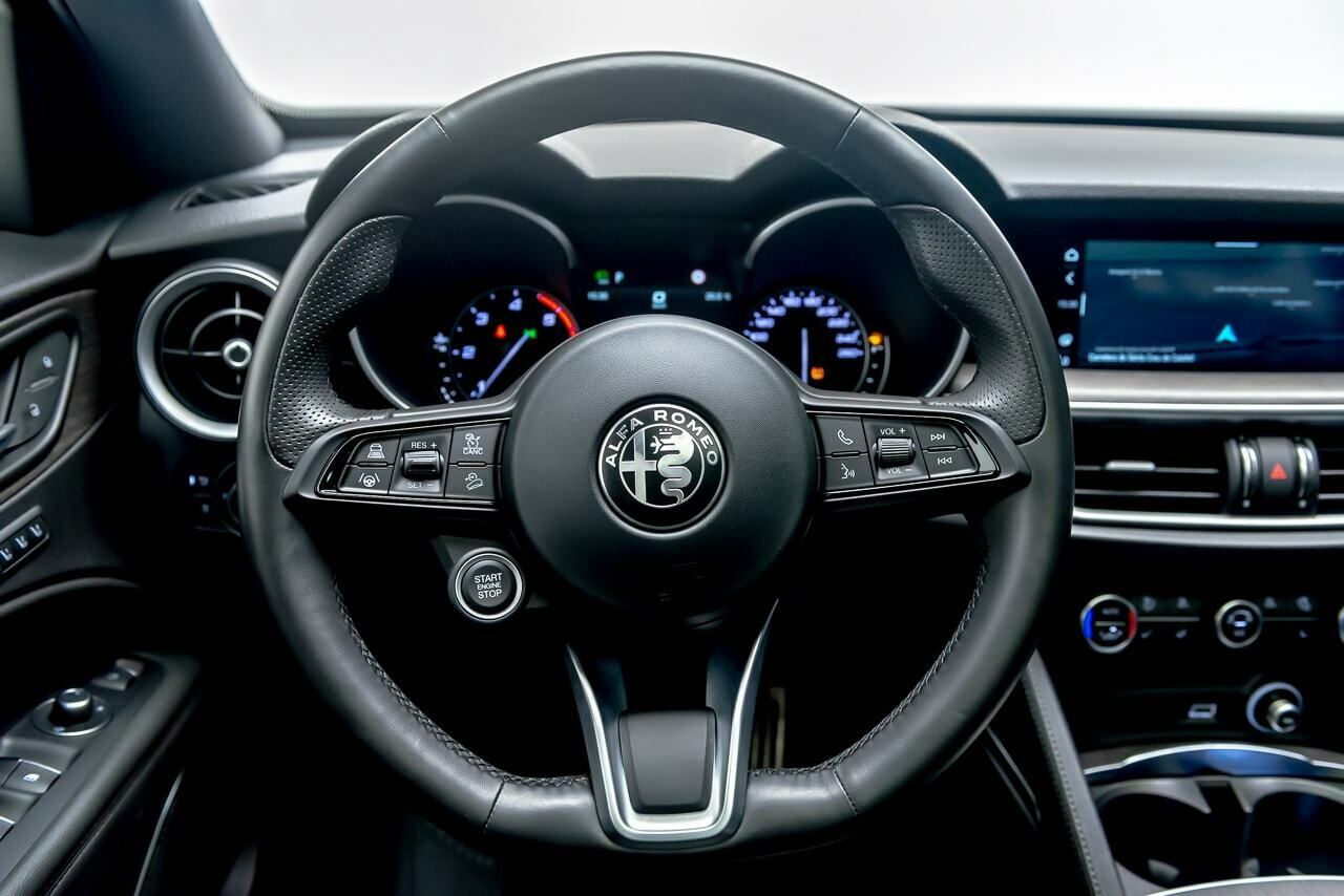 Alfa Romeo Stelvio TI 2.2 D TURBO 210 CV AUTO 4WD 5P - Foto 2