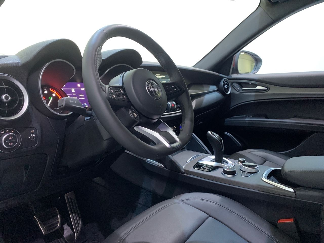 Alfa Romeo Stelvio TI 2.2 D TURBO 210 CV AUTO 4WD 5P - Foto 2