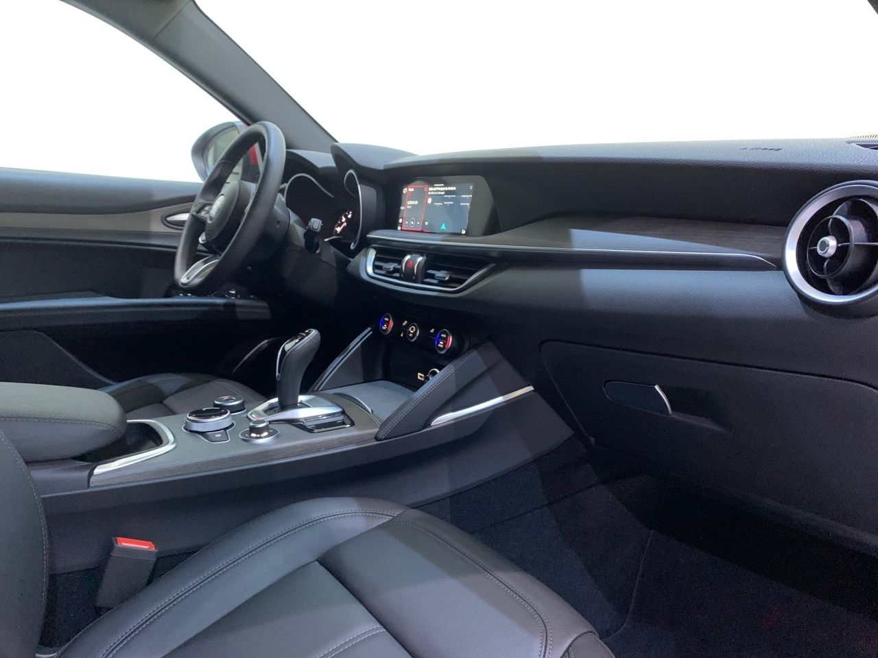 Alfa Romeo Stelvio TI 2.2 D TURBO 210 CV AUTO 4WD 5P - Foto 2