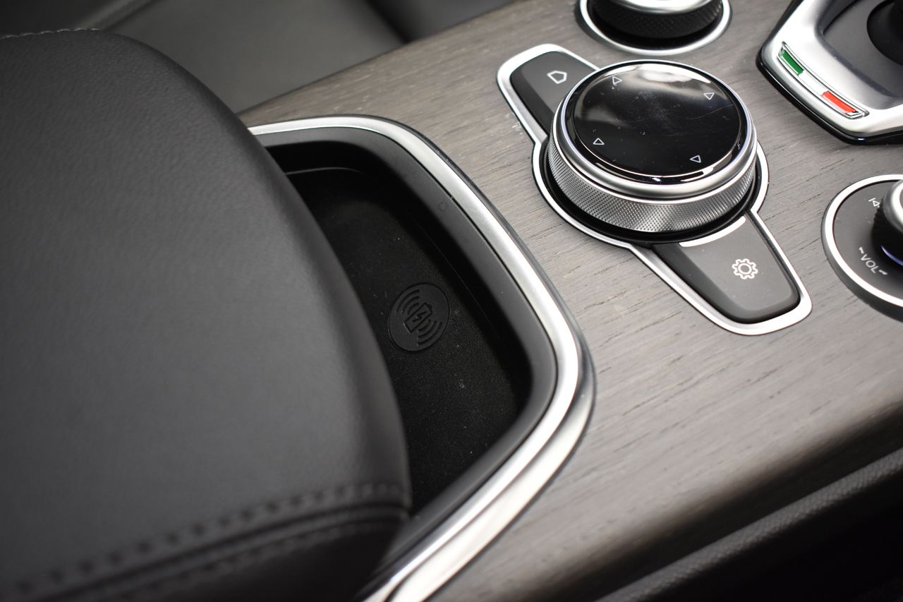 Alfa Romeo Stelvio VELOCE 2.1 TD TURBO 210 CV AUTO 4WD 5P - Foto 2