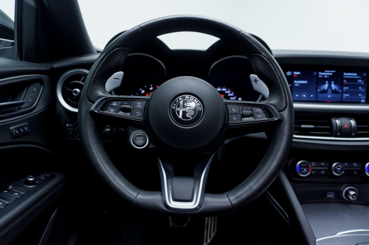Alfa Romeo Stelvio VELOCE 2.1 TD TURBO 210 CV AUTO 4WD 5P - Foto 2