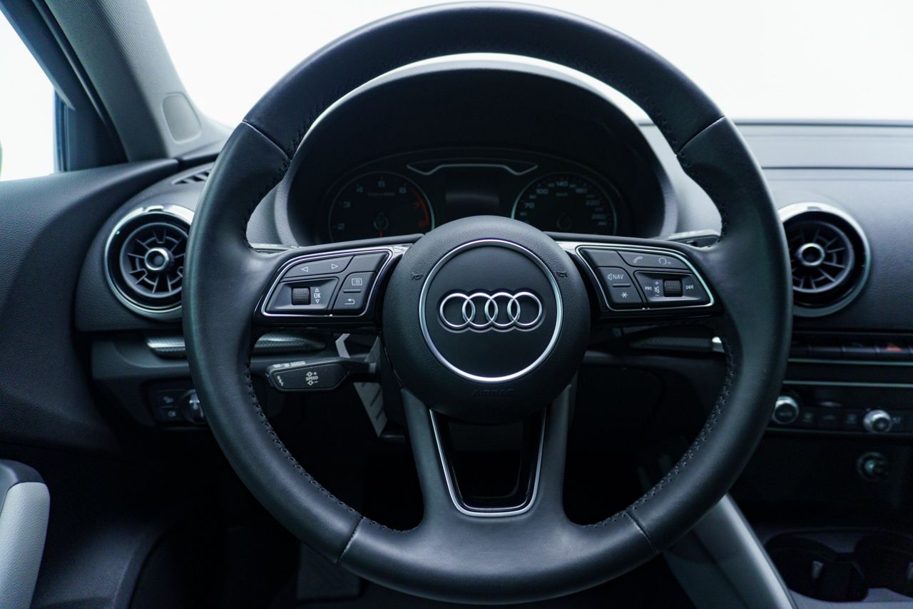 Audi A3 Design 35 TFSI 110kW S tronic Sportback 150 CV AUTO - Foto 2