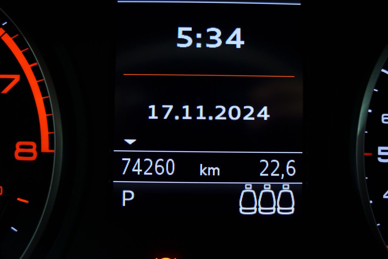 Audi A3 Design 35 TFSI 110kW S tronic Sportback 150 CV AUTO - Foto 2