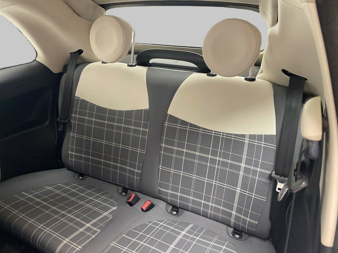 Fiat 500 CABRIO LOUNGE 1.2 69 CV 2P - Foto 2