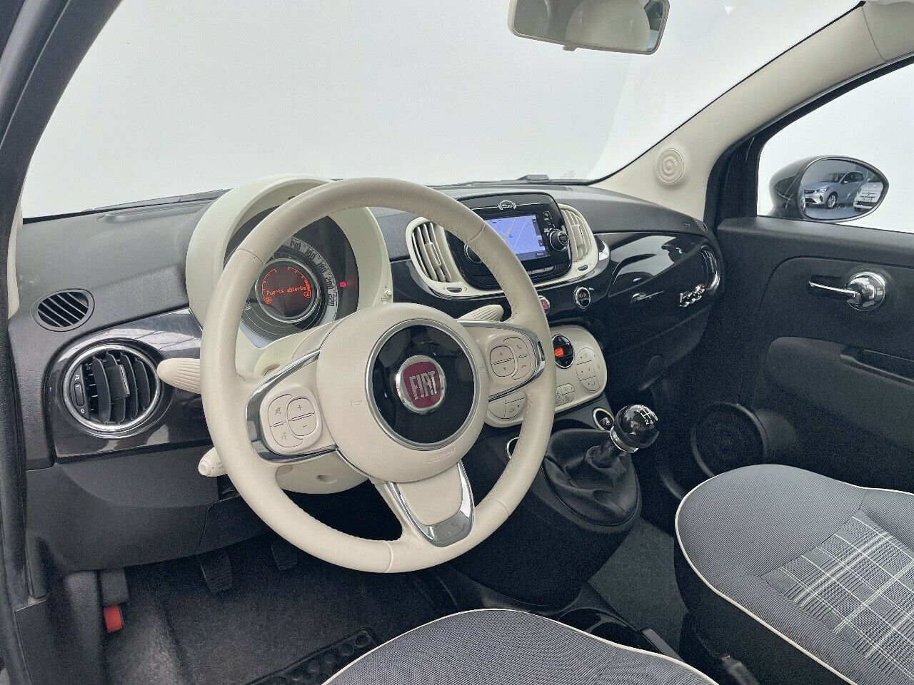 Fiat 500 CABRIO LOUNGE 1.2 69 CV 2P - Foto 2