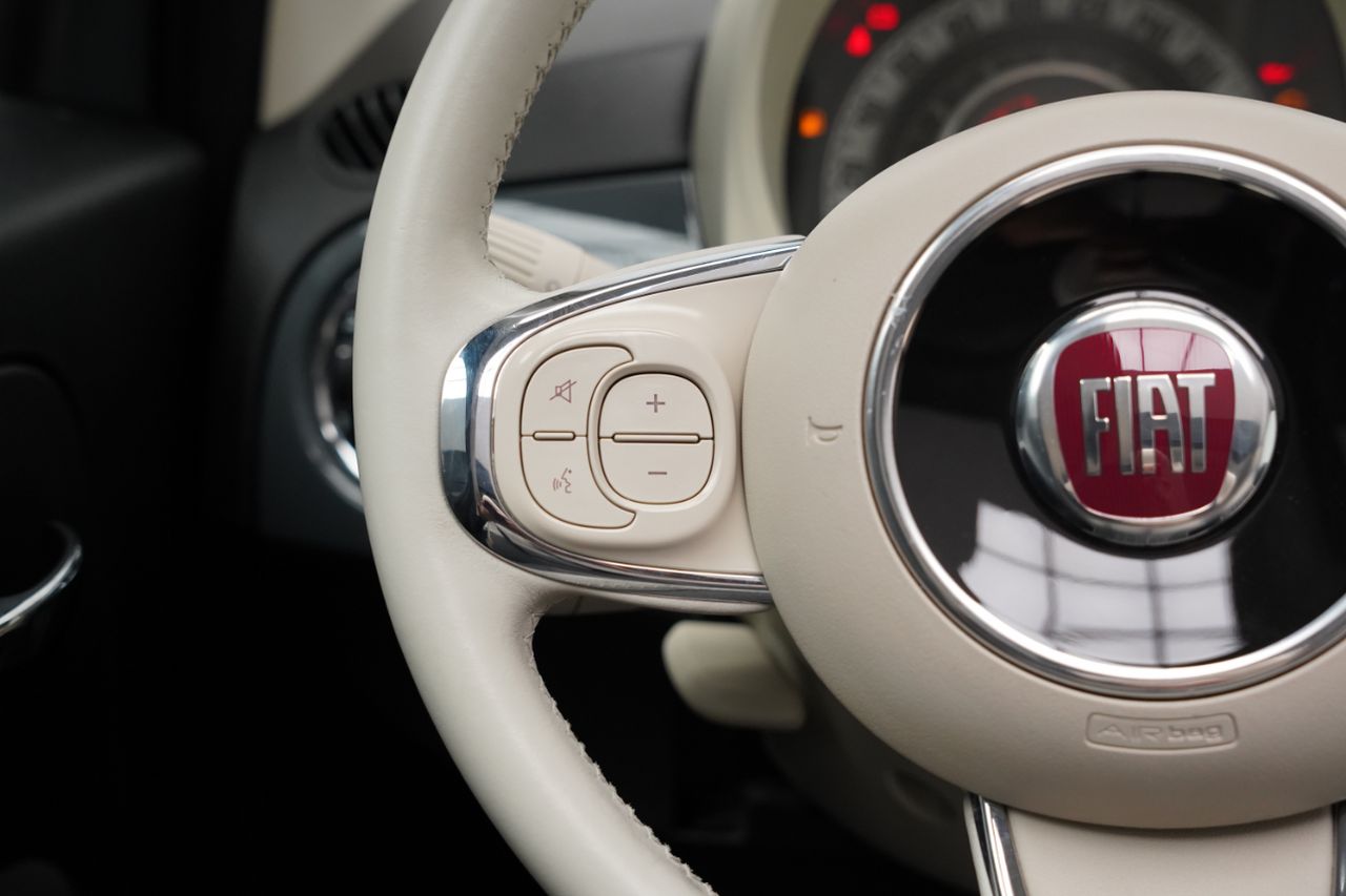 Fiat 500 CABRIO LOUNGE 1.2 69 CV 2P - Foto 2
