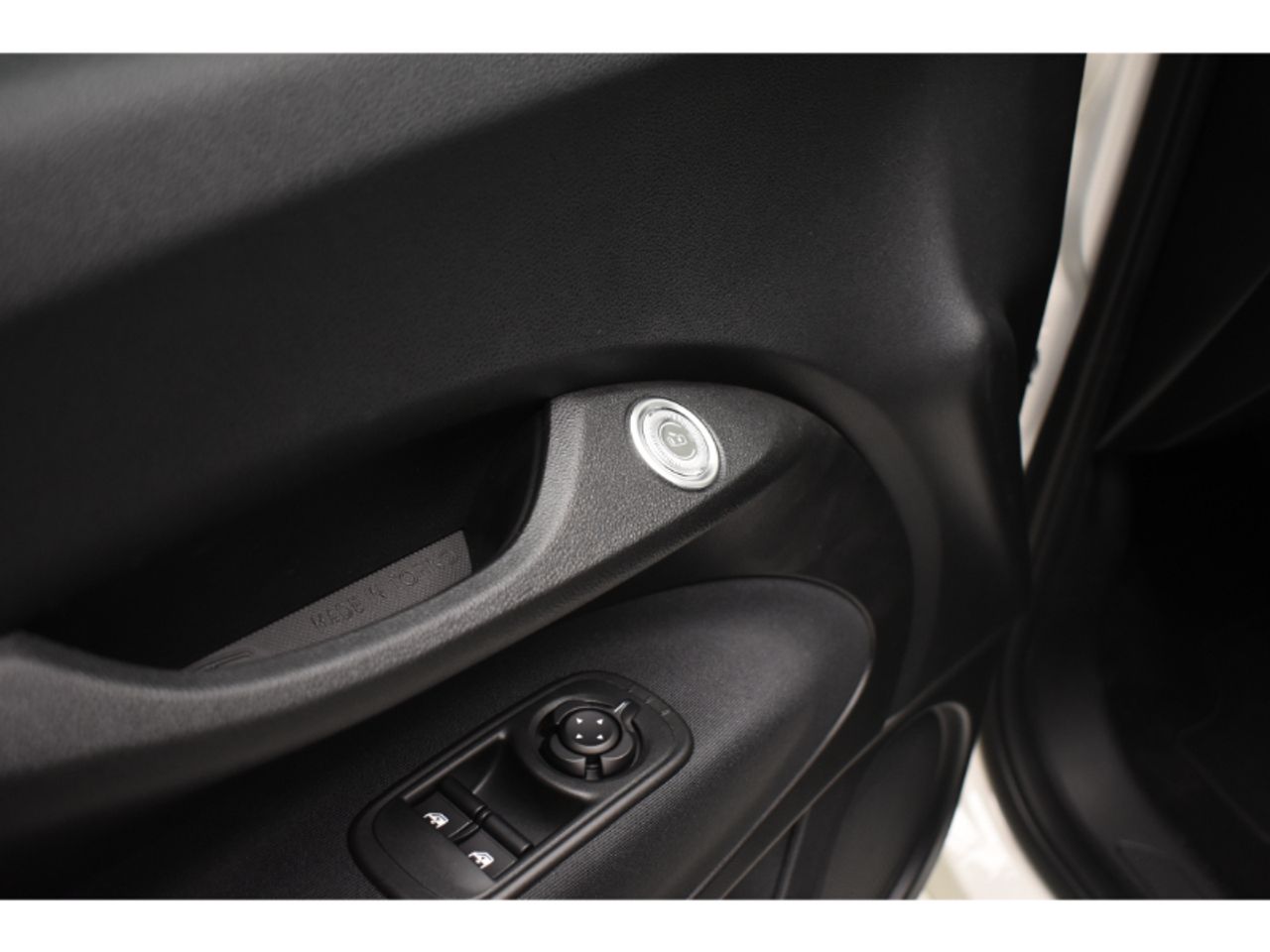 Fiat 500 RED BEV 42KWH 118 CV 3P - Foto 2