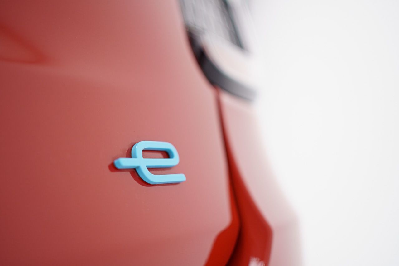 Fiat 600 BEV RED 115KW 156 CV 5P - Foto 2