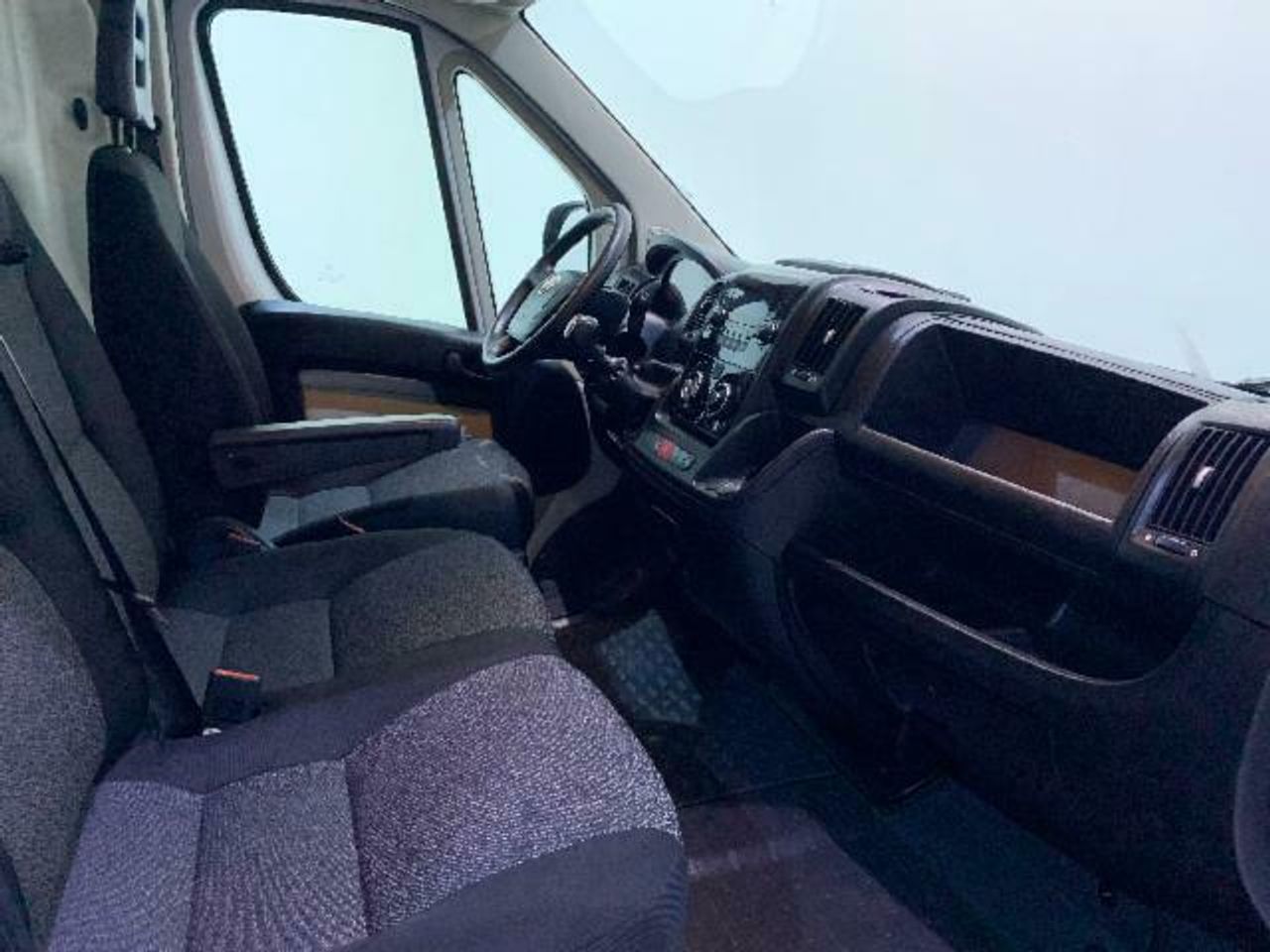 Fiat Ducato 35 MH1 3.0 CNG 136 CV 4P - Foto 2