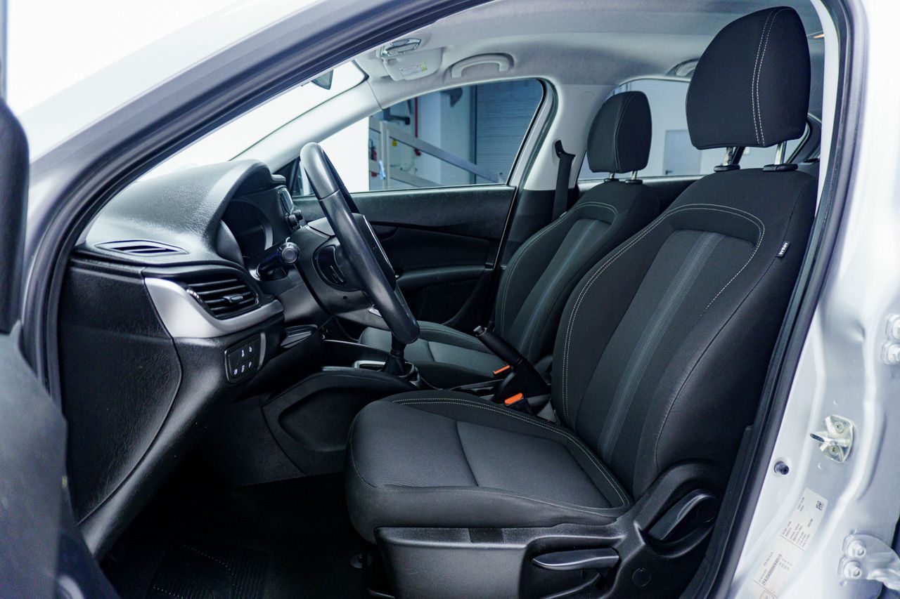 Fiat Tipo POP BUSINESS 1.3 MULTIJET 95 CV 5P - Foto 2