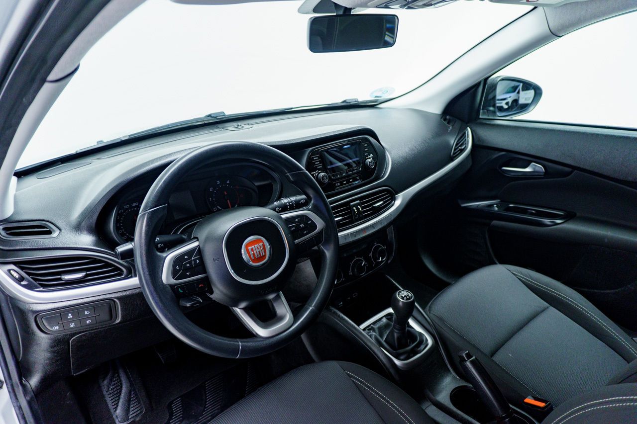 Fiat Tipo POP BUSINESS 1.3 MULTIJET 95 CV 5P - Foto 2